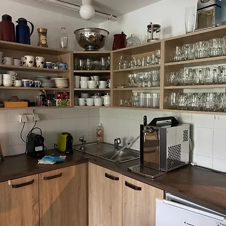 Bouda Sestidomi Semesterbostad Strážné