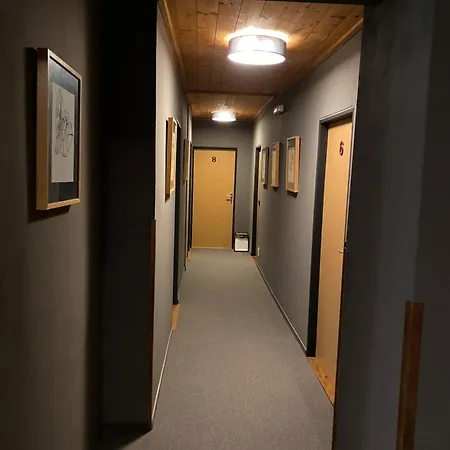 Bouda Sestidomi Strážné