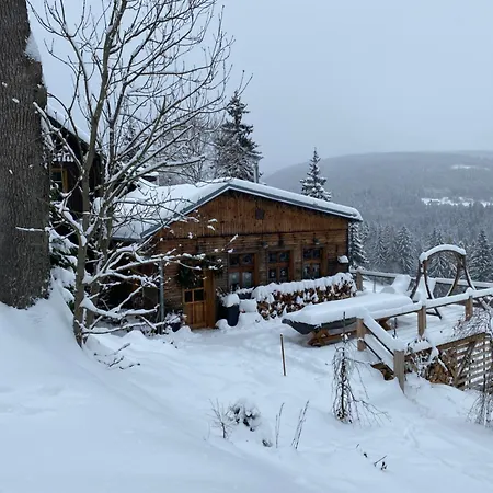 Bouda Sestidomi بيت للعطل