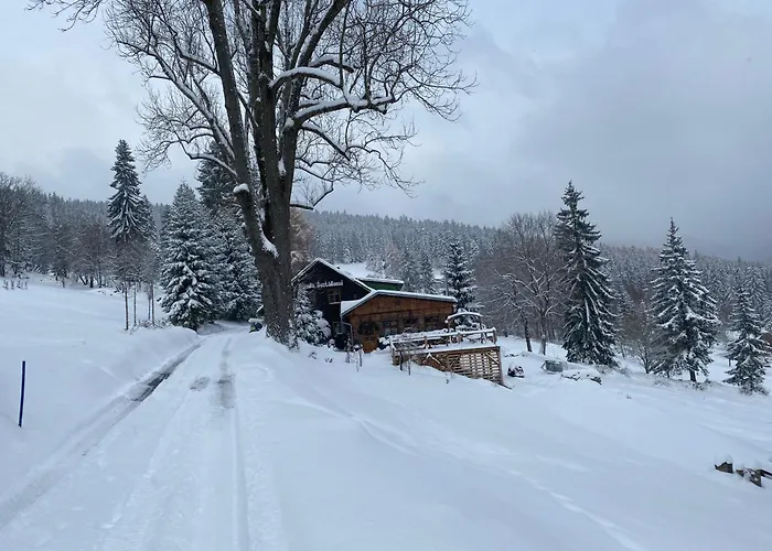 Semesterbostad Bouda Sestidomi