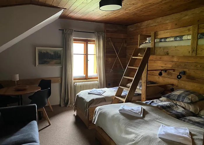 Semesterbostad Bouda Sestidomi